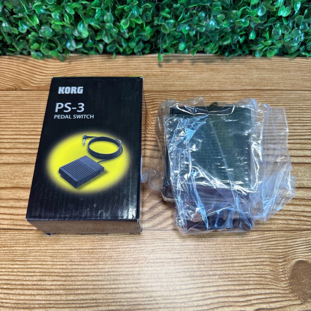 NIB Korg PS-3 Pedal Switch For Korg Keyboards
